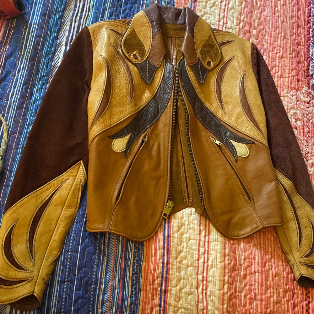 1970s Vintage Original East West Musical Instruments Leather Jacket - Picture 6 of 16